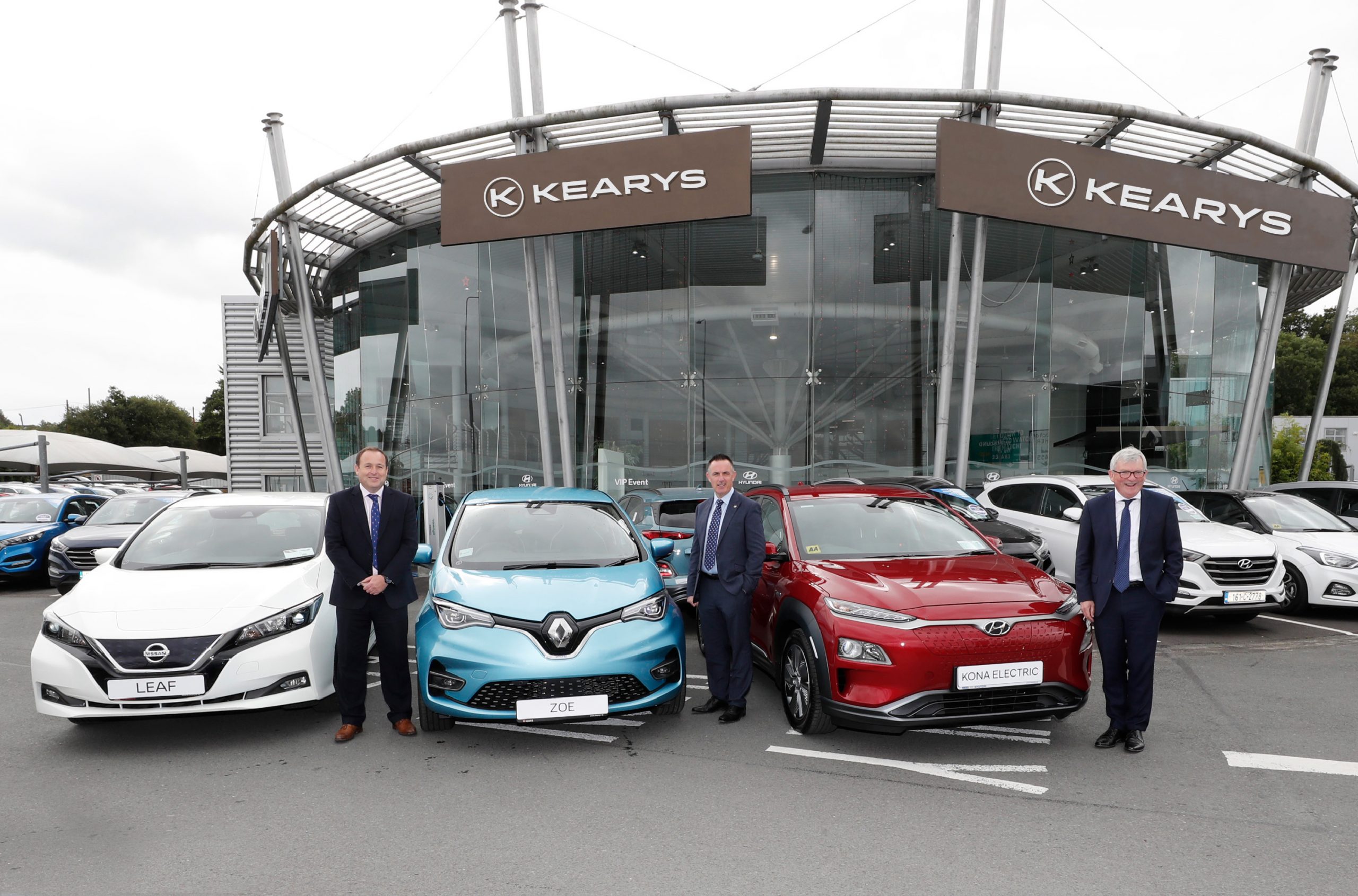 Pictured at the announcement of Kearys Motor Group signing up with Pinergy as energy partner are (left to right) Brendan Keary, Head of Business, Kearys Hyundai, Damien Boylan, Corporate Sales Manager, Pinergy Munster Region and Noel O’Donovan, Chief Operations Officer, Kearys Motor Group.